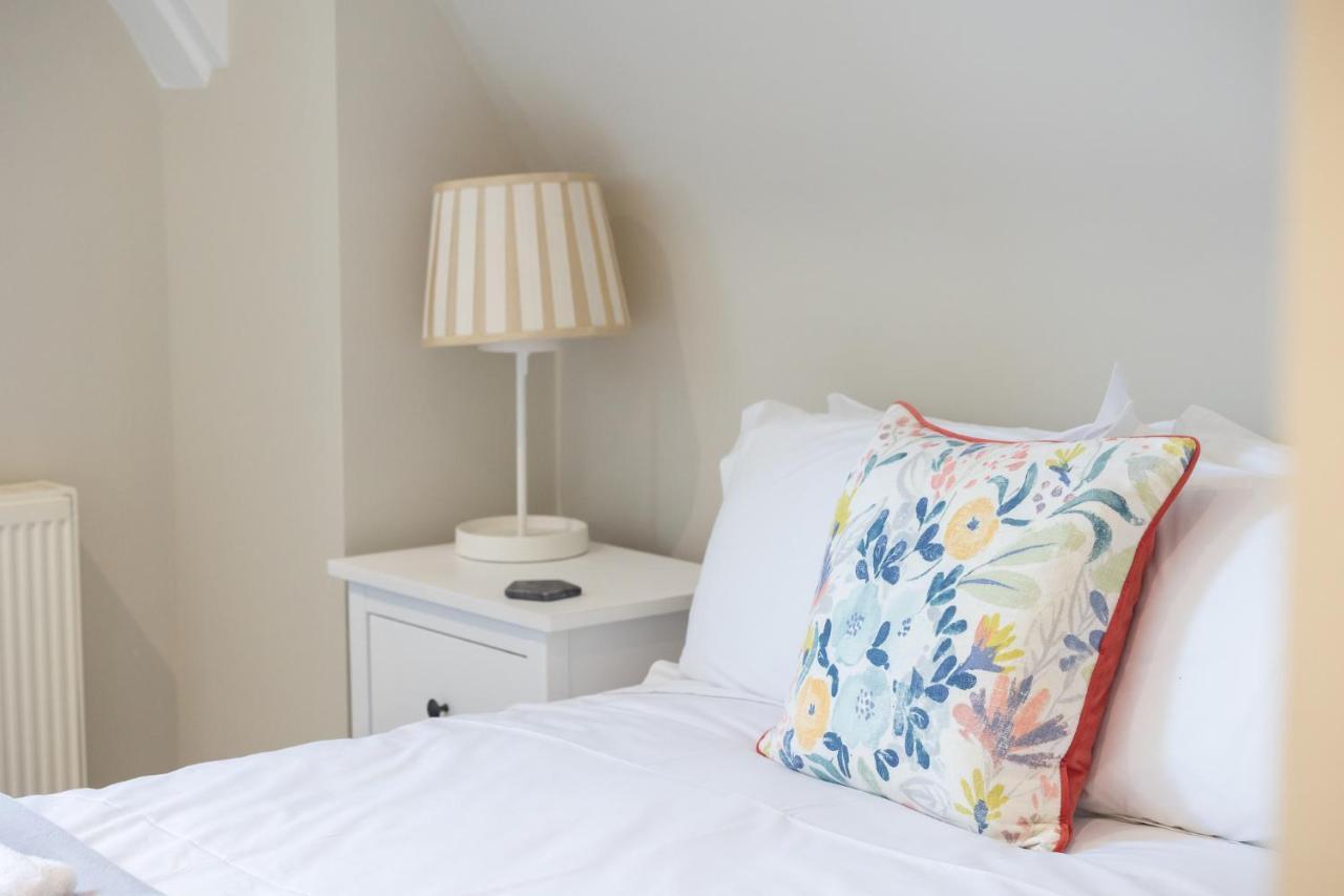 Spacious 3Br Victorian Cheltenham Loft Flat In Cotswolds - Free Parking Apartment Ngoại thất bức ảnh