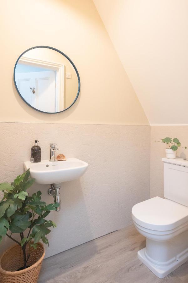 Spacious 3Br Victorian Cheltenham Loft Flat In Cotswolds - Free Parking Apartment Ngoại thất bức ảnh